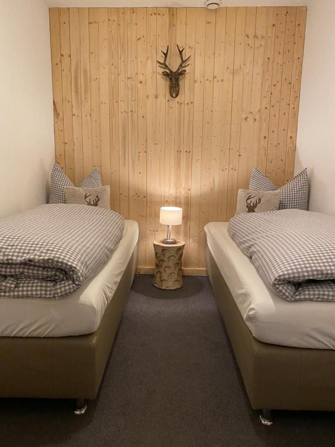 Haus Alpengluehen Apartman Ehrwald Kültér fotó