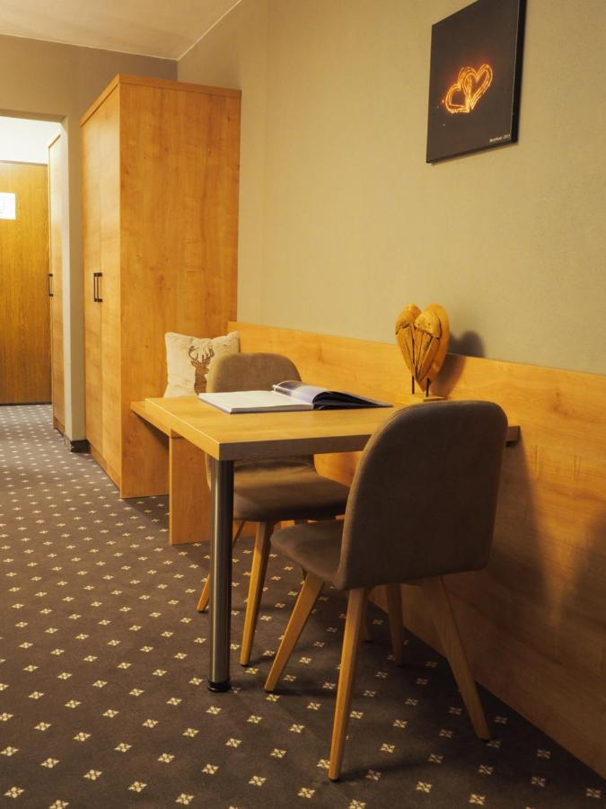 Haus Alpengluehen Apartman Ehrwald Kültér fotó