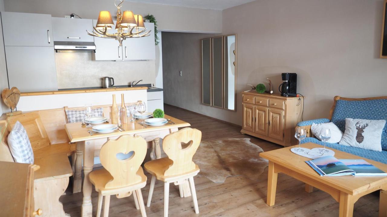 Haus Alpengluehen Apartman Ehrwald Kültér fotó