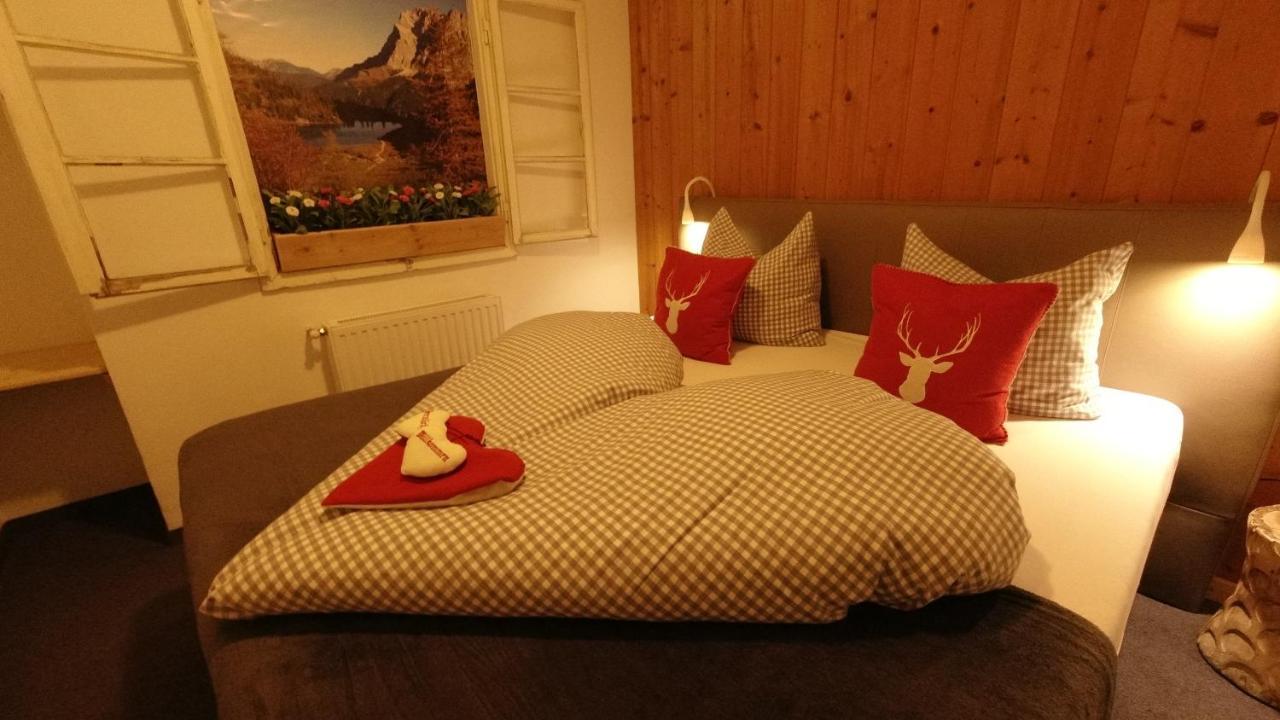 Haus Alpengluehen Apartman Ehrwald Kültér fotó