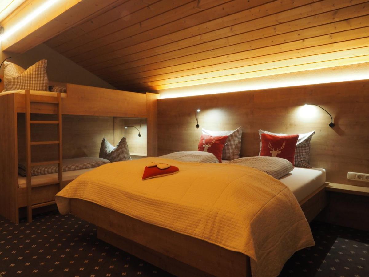 Haus Alpengluehen Apartman Ehrwald Kültér fotó