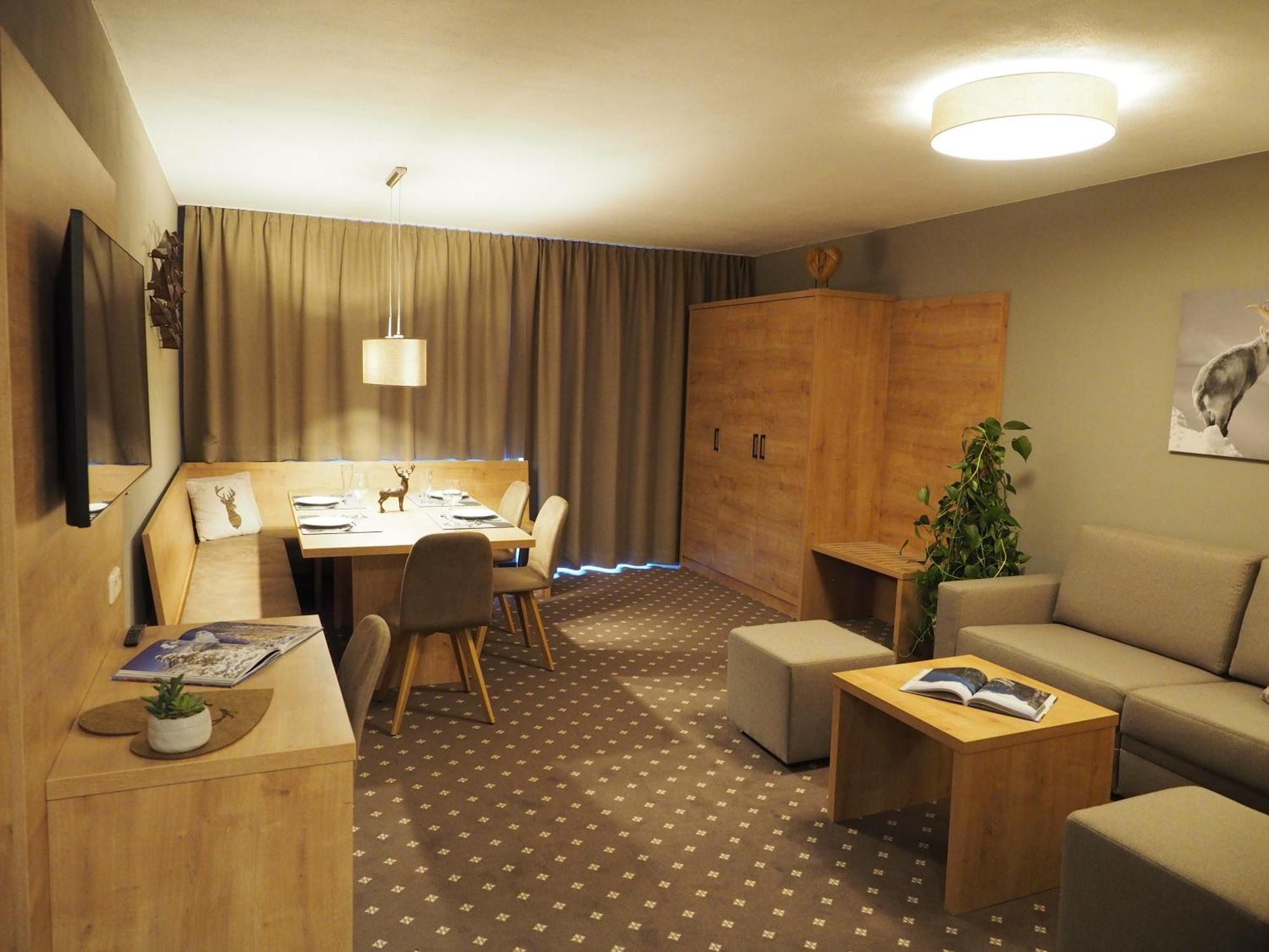 Haus Alpengluehen Apartman Ehrwald Kültér fotó